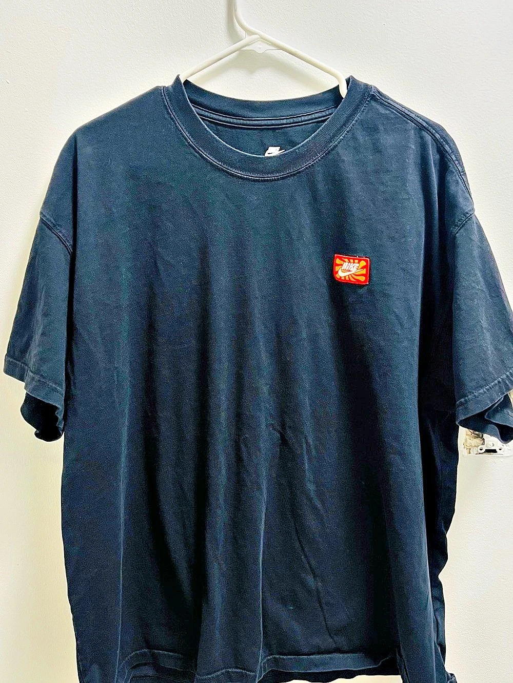 Nike Sportswear 1972 Athletics Short Sleeve T-Shirt Graphic Tee XXL Black & Red
